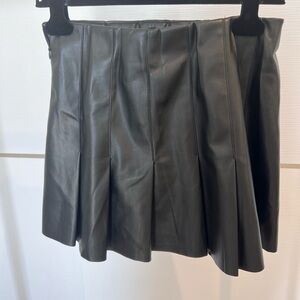 NWT- Nia The Brand / Anthropologie Faux Leather Mini Skirt